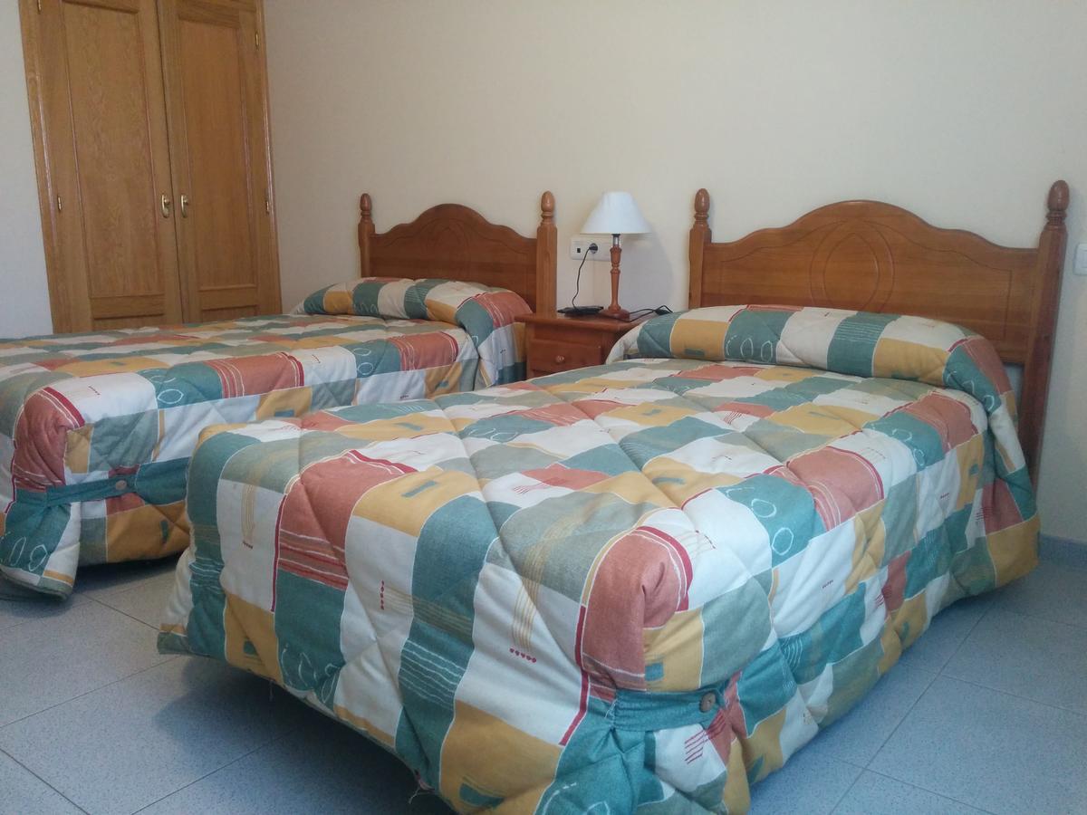 Hostal Carmen Hotel El Puente  Luaran gambar