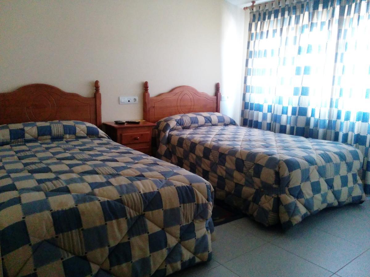 Hostal Carmen Hotel El Puente  Luaran gambar